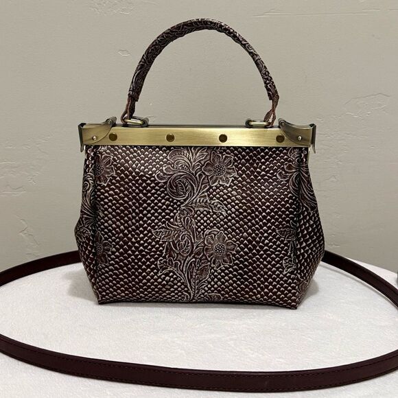 Unique, One of Kind! Handmade Embossed Cowhide Double Sides Push Lock Handbag - Picture 3 of 16